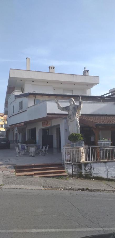 斯卡莱阿Rosy House住宿加早餐旅馆 外观 照片